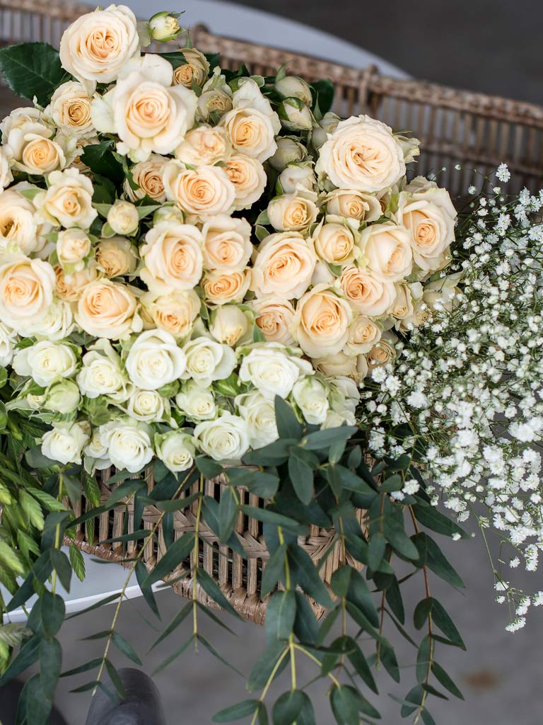 grenroser-blomsterkrans-velegnet.jpg
