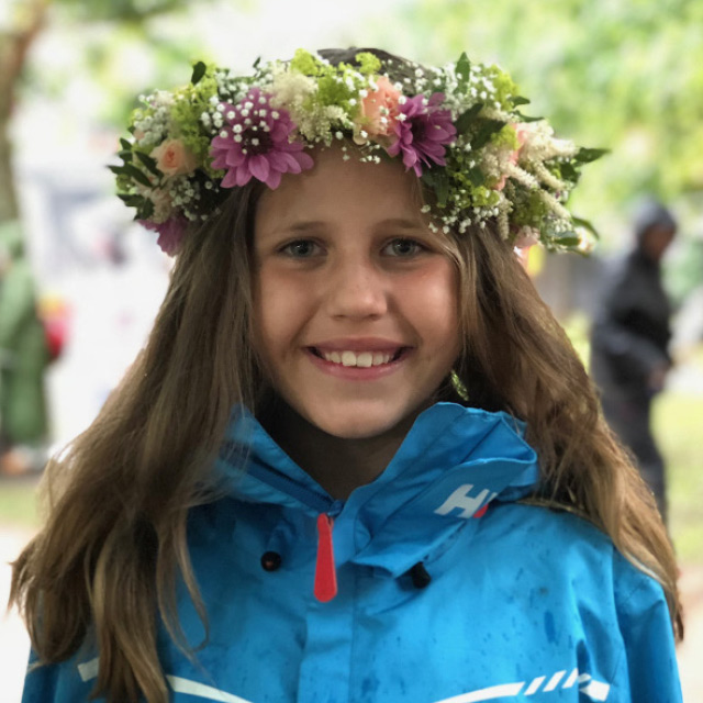 ung-jente-paa-festival.jpg