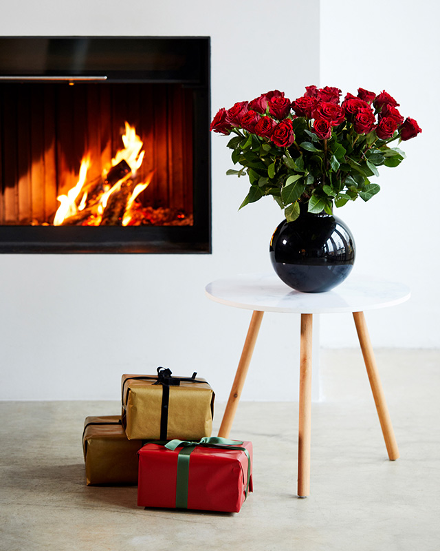 redroses-1.jpg