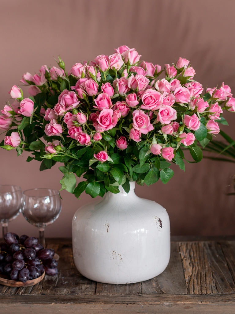 grenroser-i-vase-helgekos.jpg
