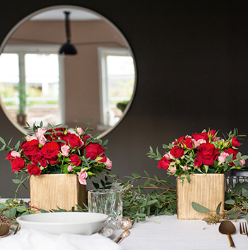roser-grenroser-eucalyptus-eukalyptus-borddekning-4-floriss.jpg