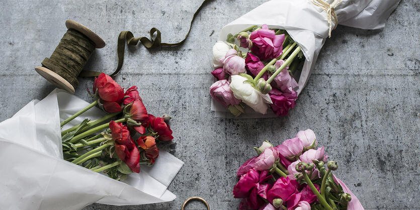 Valentinsdag, morsdag og v&aring;rblomster i karmen.<br/> Februar er her!