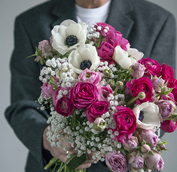 februarblomster-ranunkler-5-floriss-2023.jpg