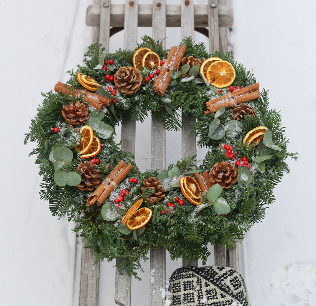 julekrans-med-toerkede-appelsiner-4.jpg