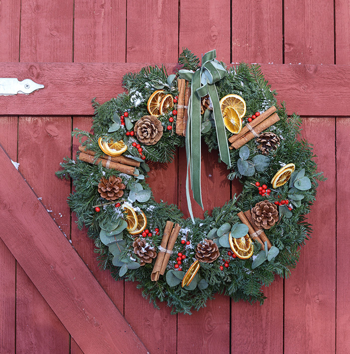 julekrans-med-toerkede-appelsiner-7.jpg